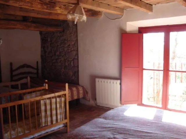 Country house Mas Mitjavila Turismo Rural Guest House Ogassa