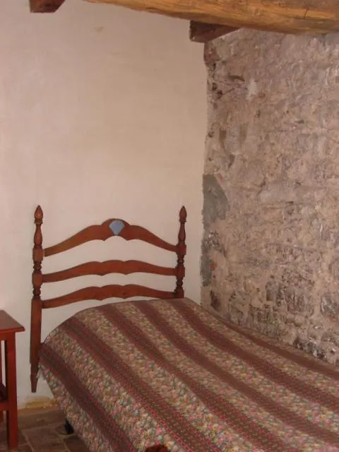Country house Mas Mitjavila Turismo Rural Guest House Ogassa